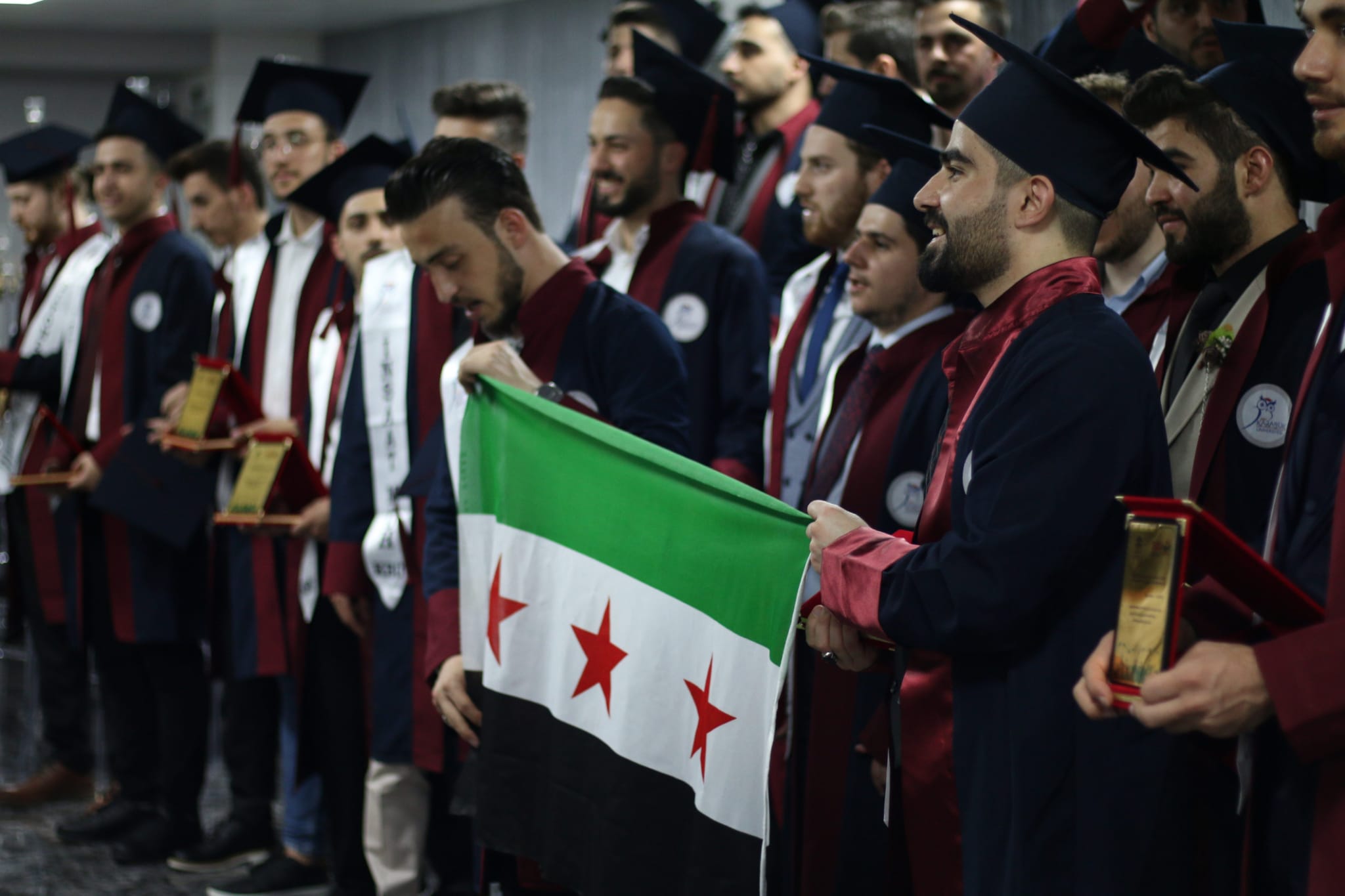 للطلبة السوريين المتخرجين في جامعة كارابوكـ1307202، - حرية برس Horrya press